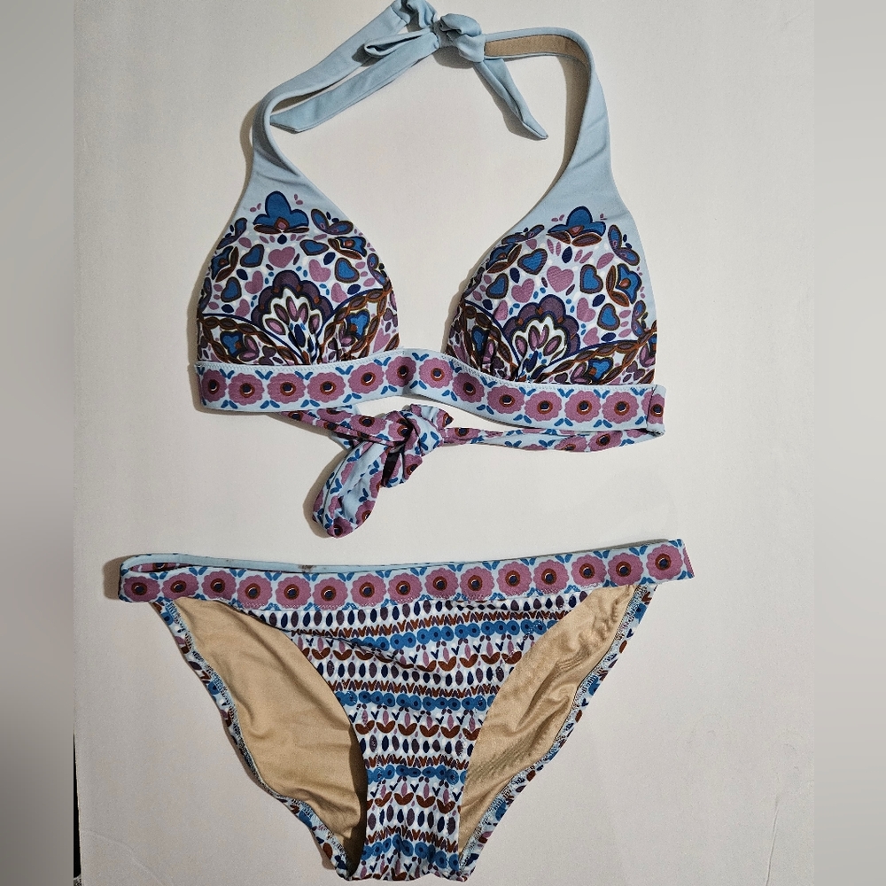 Victoria’s Secret swim suit